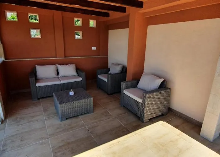 Lkl, Heated Private Pool, Secluded And With A Great View *