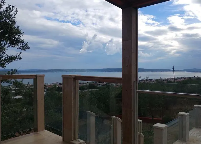 Lkl, Heated Private Pool, Secluded And With A Great View 别墅 *